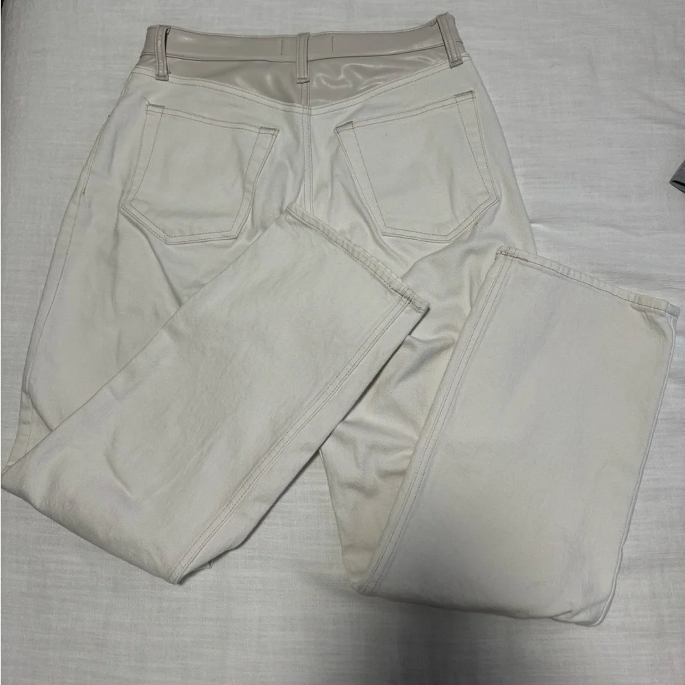 Abercrombie 90’s Straight Ultra High Rise Jeans | GREAT CONDITION! - Picture 4 of 5